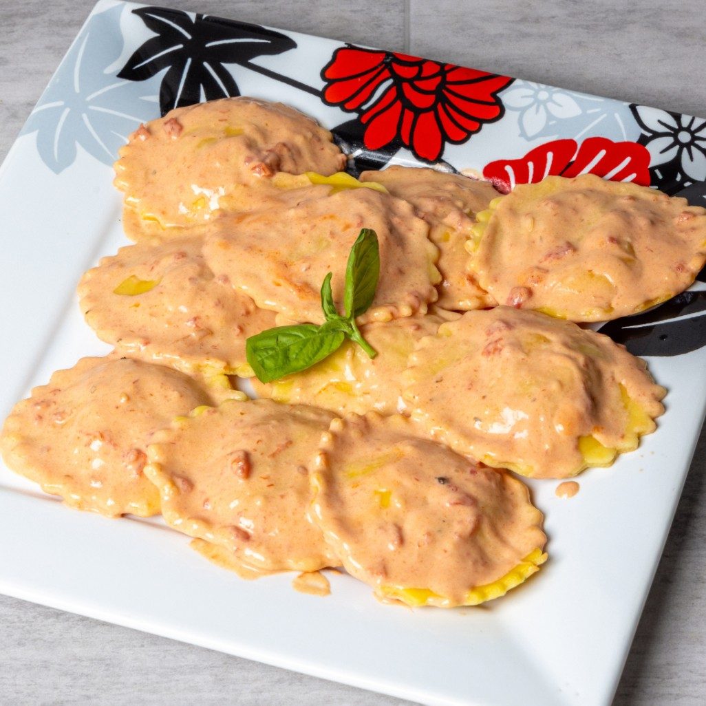 Ravioli pink tray.