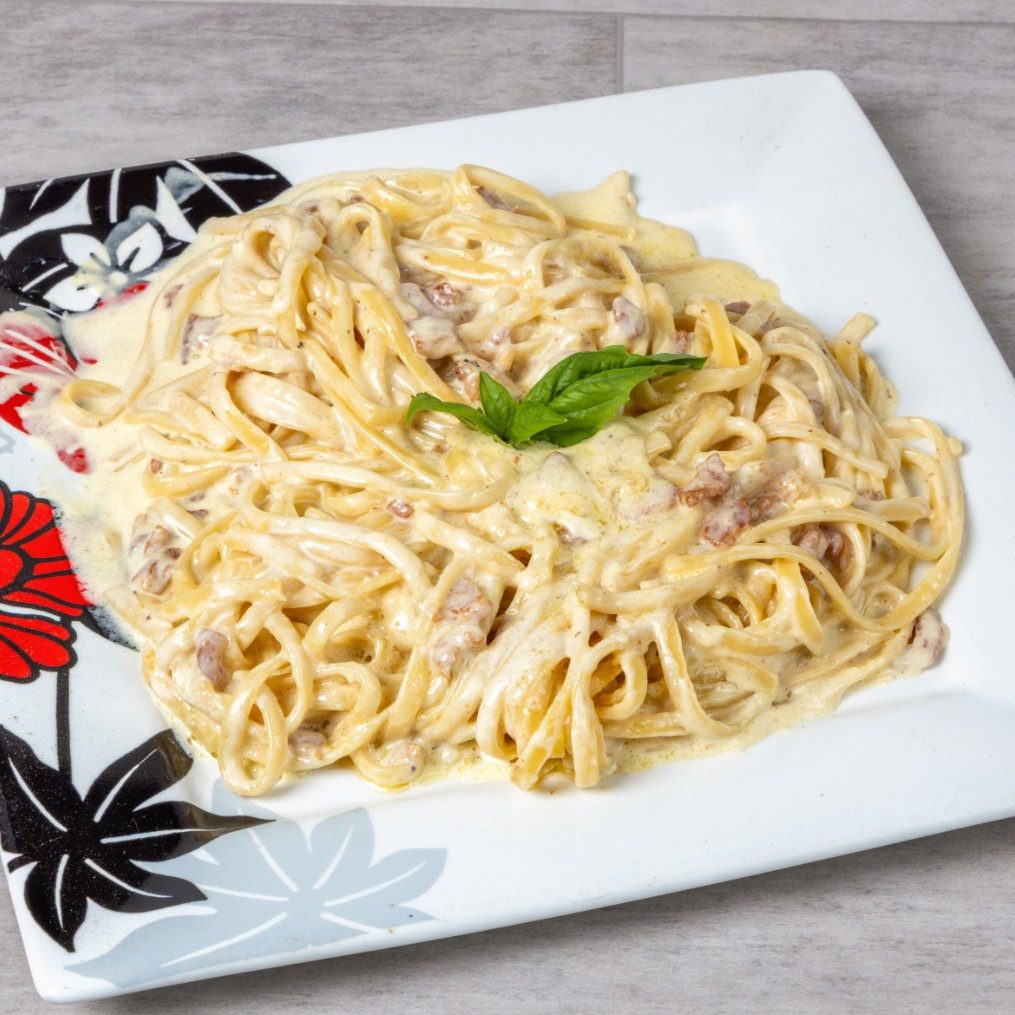 Chicken Alfredo.